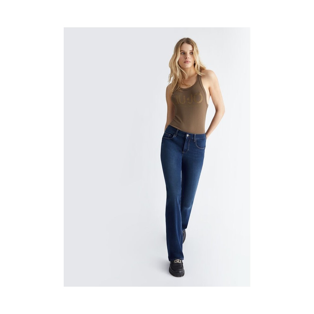 Vaqueros Bootcut Talle Alto
