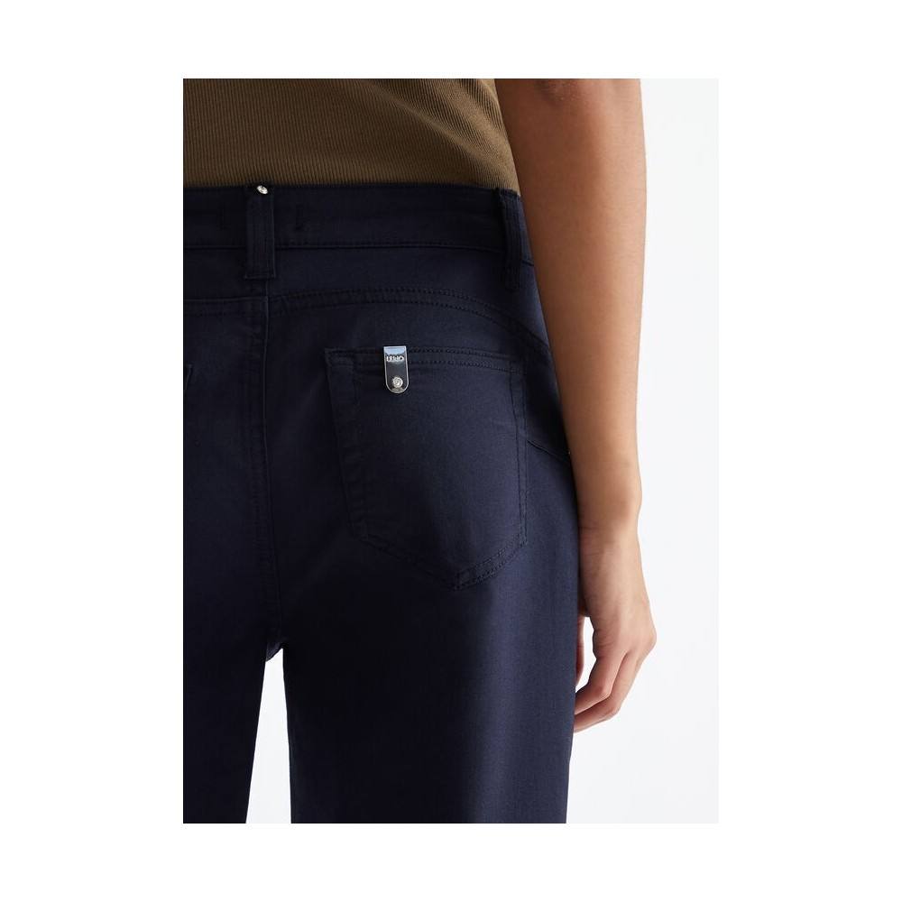 Pantalones Tobilleros Acampanados